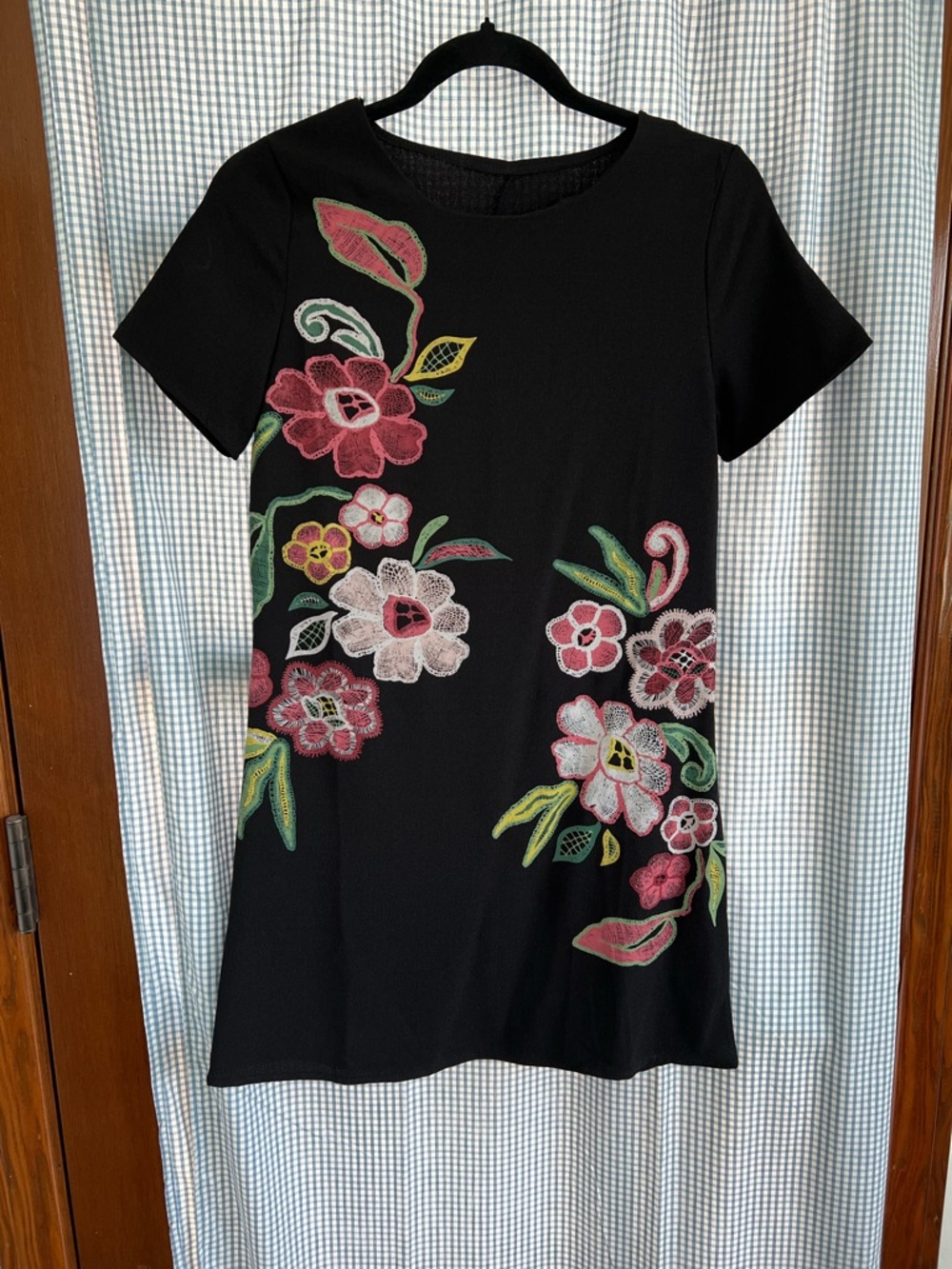 Black Floral Embroidered Shift Dress